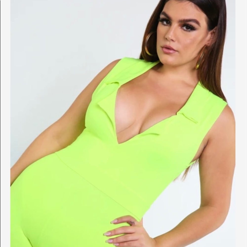 Plus Size Collared Sleeveless Jumpsuit